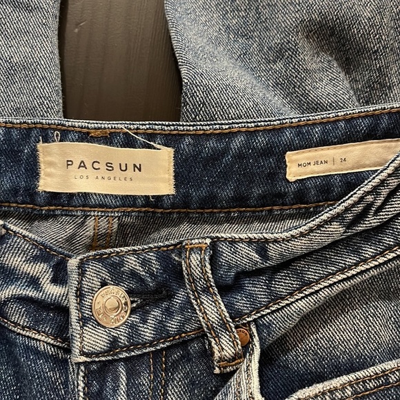 Pacsun High Rise Distressed Straight Mom Jeans 24 - Picture 6 of 7
